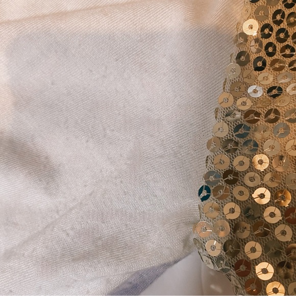 DISNEY SLEEPING BEAUTY BAMBI SEQUIN SLEEVE WOMEN’S TOP Sz L - Picture 8 of 8